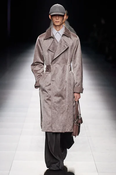 Look 36